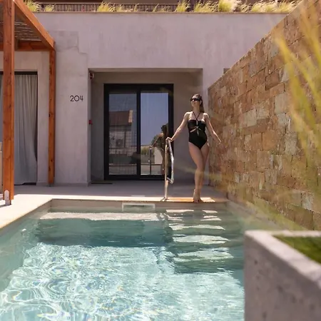 Apart-hotel Pnoes Luxury Paliouri