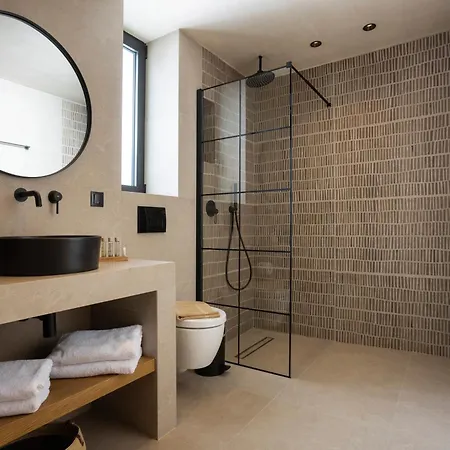 Pnoes Luxury Paliouri