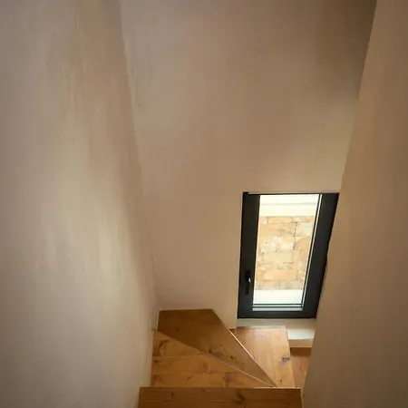 Pnoes Luxury Aparthotel