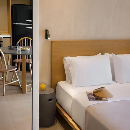 Pnoes Luxury Aparthotel 4*