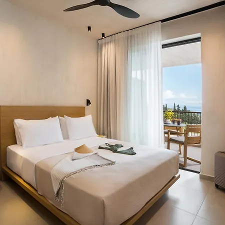 Pnoes Luxury Aparthotel