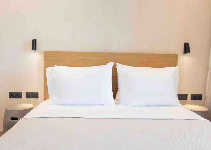 Hotel de apartamente Pnoes Luxury