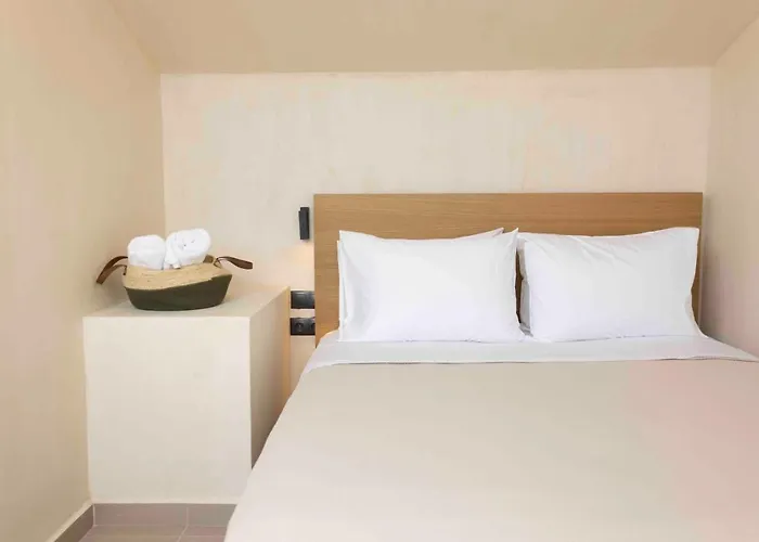 Pnoes Luxury Hotel de apartamente 4*