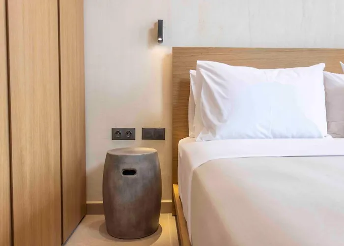 Hotel de apartamente Pnoes Luxury 4*