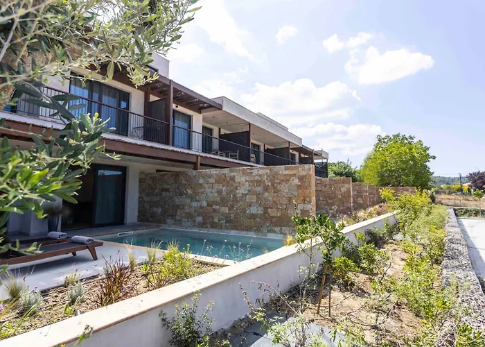 Hotel de apartamente Pnoes Luxury