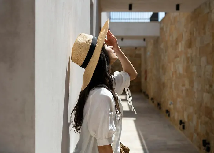 Pnoes Luxury Hotel de apartamente 4*