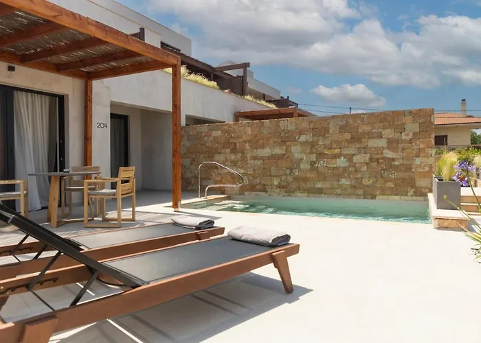 Pnoes Luxury Hotel de apartamente