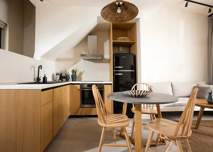 Pnoes Luxury Hotel de apartamente 4*