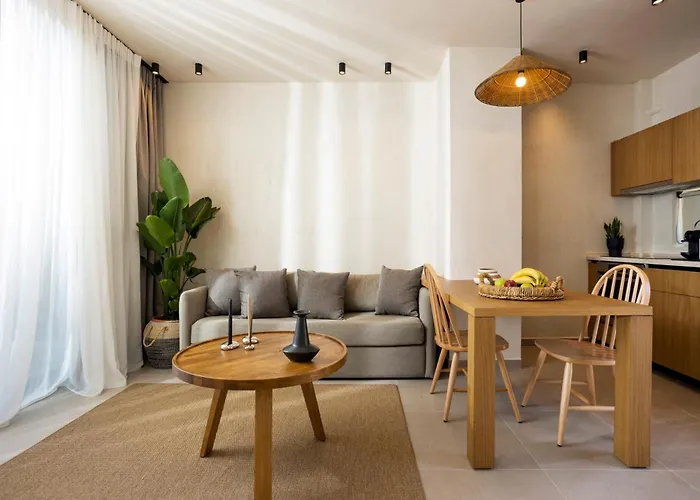 Hotel de apartamente Pnoes Luxury 4*