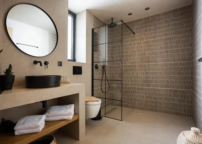 Pnoes Luxury Paliouri