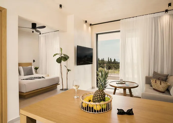 Pnoes Luxury Hotel de apartamente